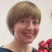 Елена Симонова